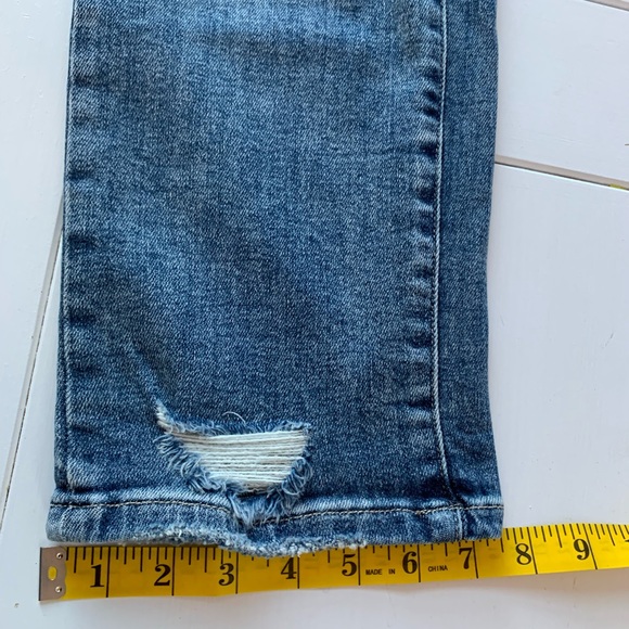 Risen Distressed Girlfriend High Rise Skinny Jeans - Picture 15 of 16